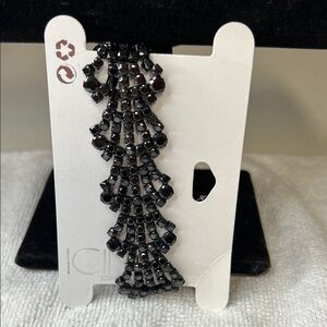 Icing Elegant Black Beaded Bracelet